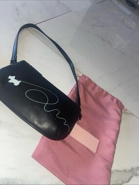 RADLEY LONDON Black Leather Shoulder Bag with Mint Dog Graphic